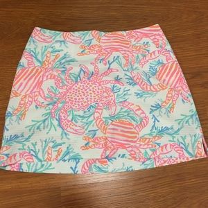 Lily Pulitzer crab 🦀 pattern skirt!